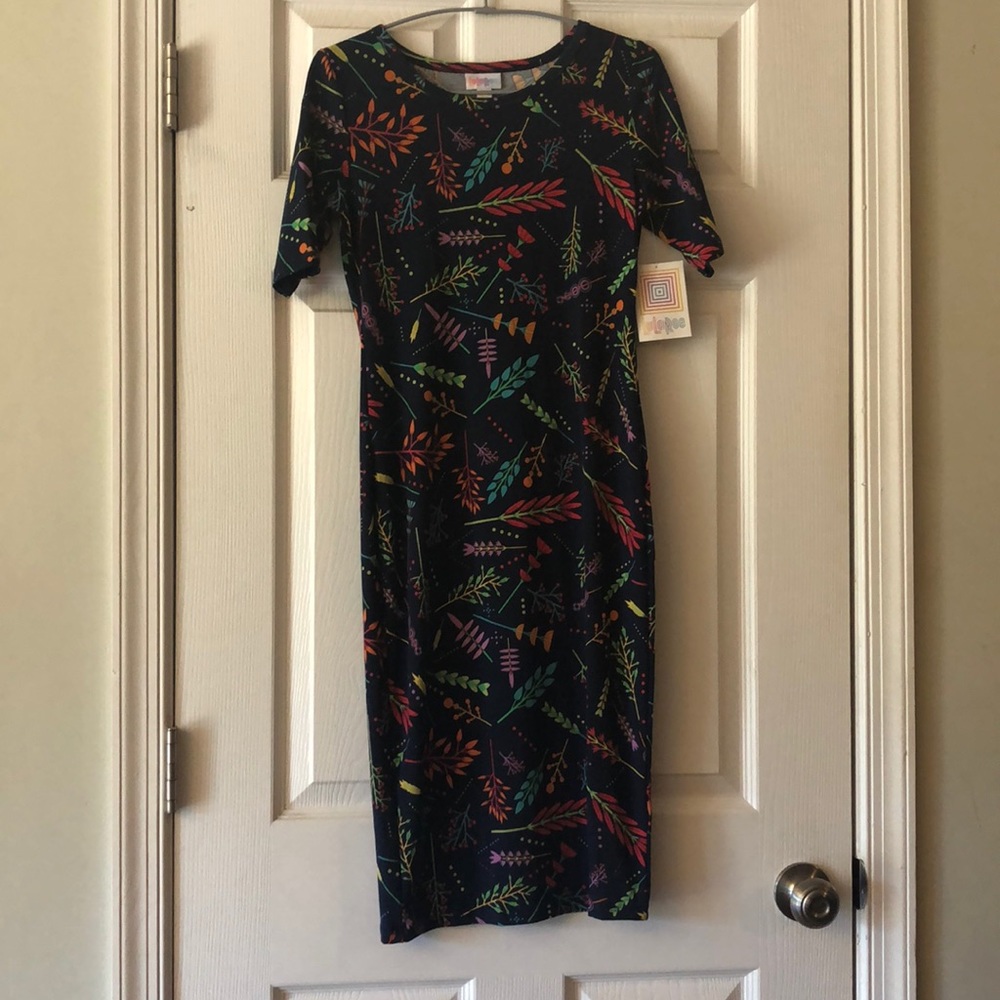 Julia by lularoe